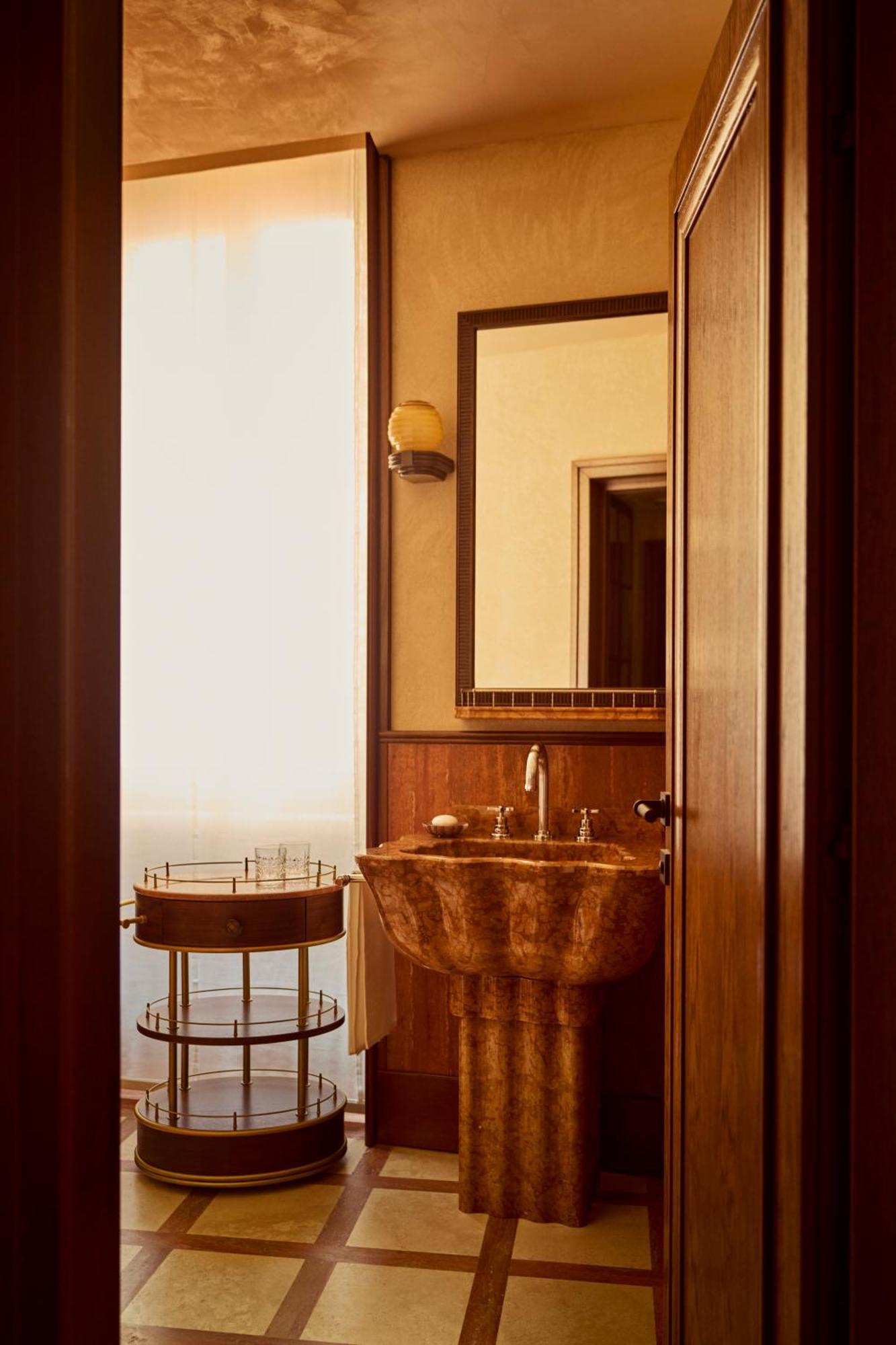 Grand De La Minerve Hotel 5*